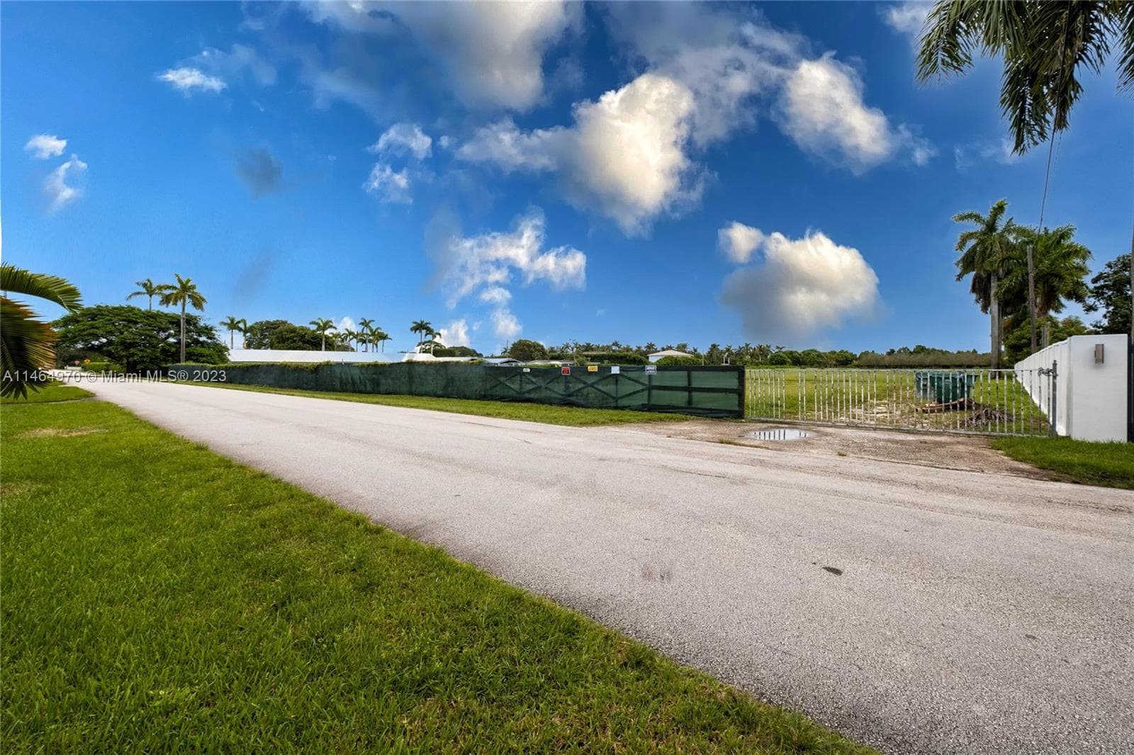 6501 SW 125th Ave, Miami FL 33183 — 6