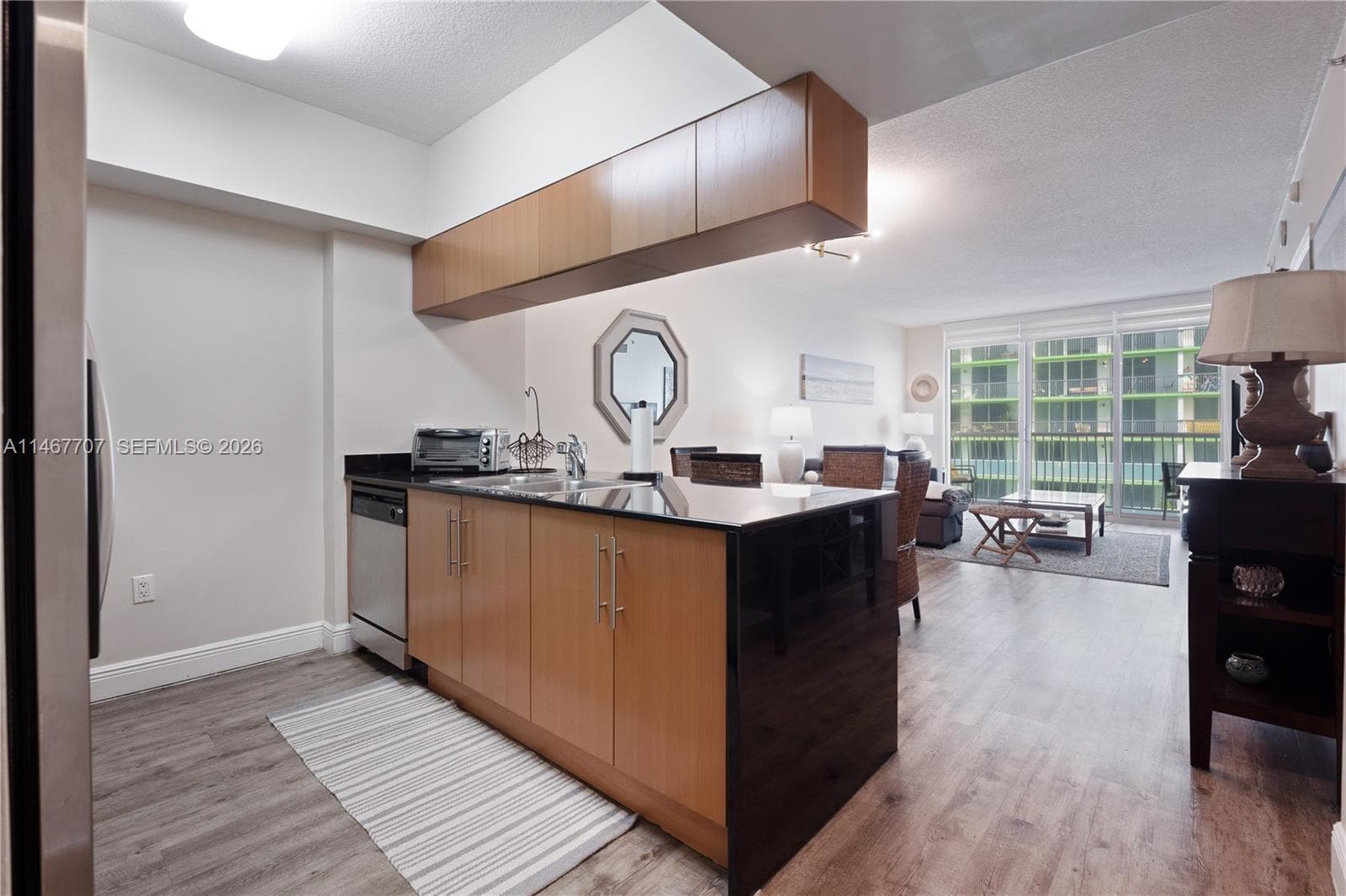 1750 N Bayshore Dr # 1405, Miami FL 33132 — 2