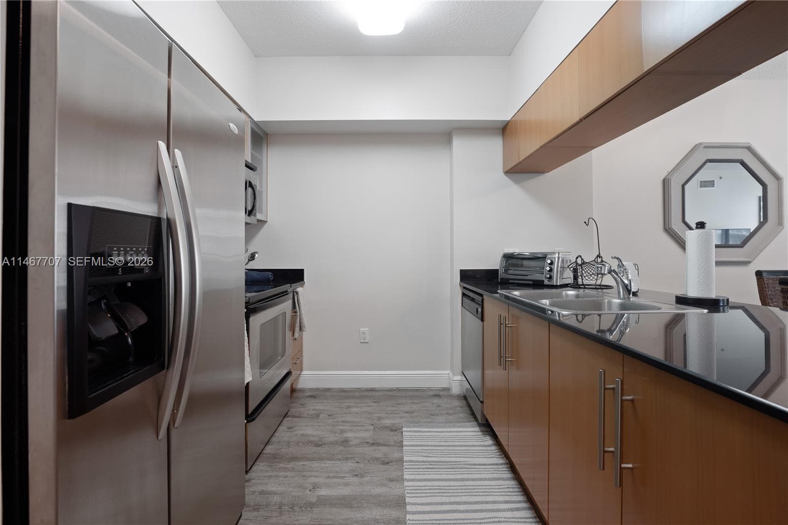 1750 N Bayshore Dr # 1405, Miami FL 33132 — 7
