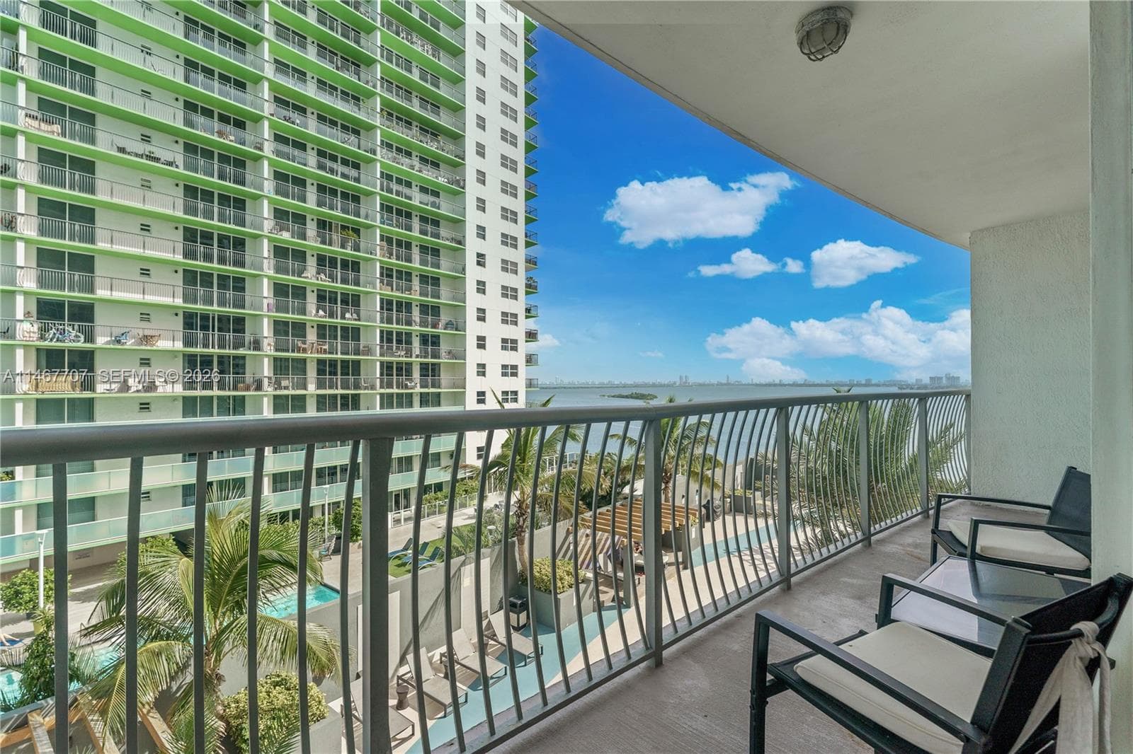 1750 N Bayshore Dr # 1405, Miami FL 33132 — 31