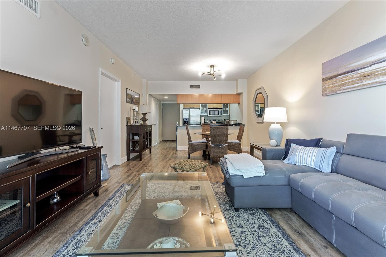 1750 N Bayshore Dr # 1405, Miami FL 33132 — 21