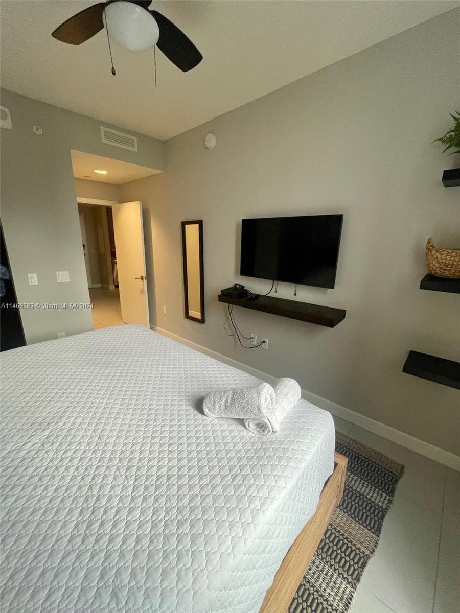 5350 NW 84th Ave # 1514, Doral FL 33166 — 11
