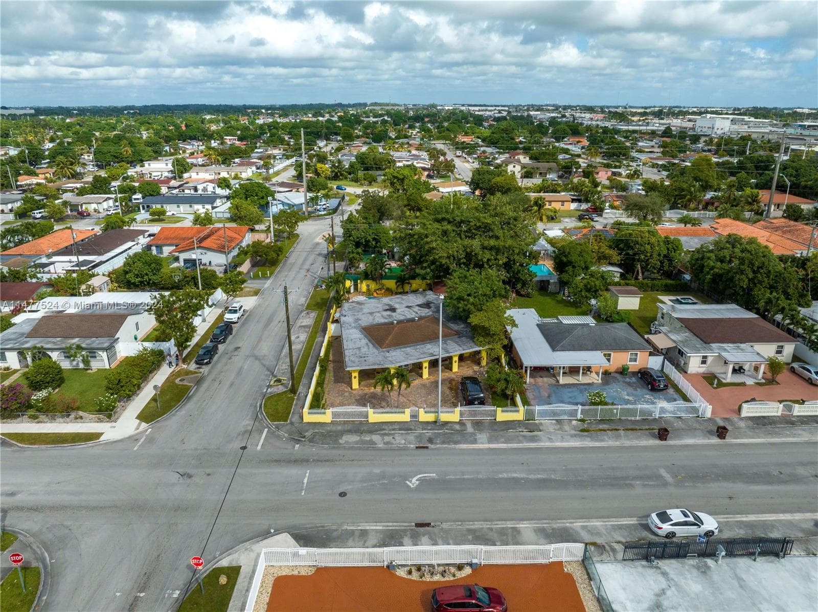 901 E 32nd St, Hialeah FL 33013 — 8