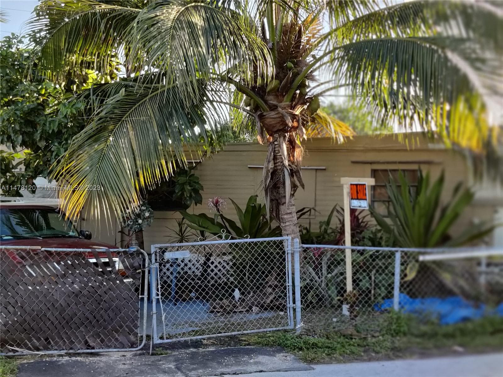 2234 NE 137  ST, North Miami Beach FL 33181-1840 — 6