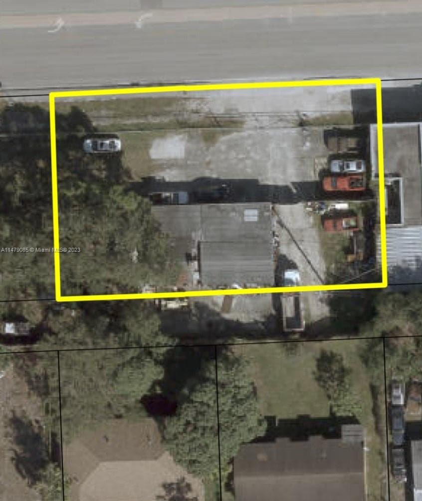 1878 NW 95th St, Miami FL 33147 — 2