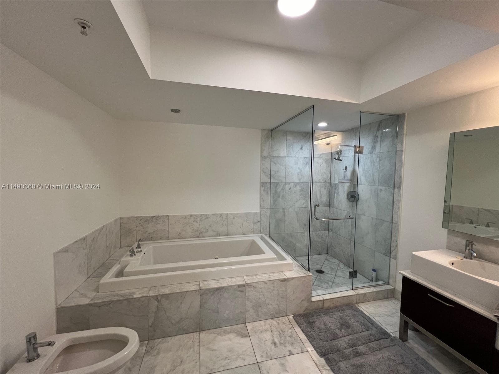 218 SE 14th Street # 1806, Miami FL 33131 — 3