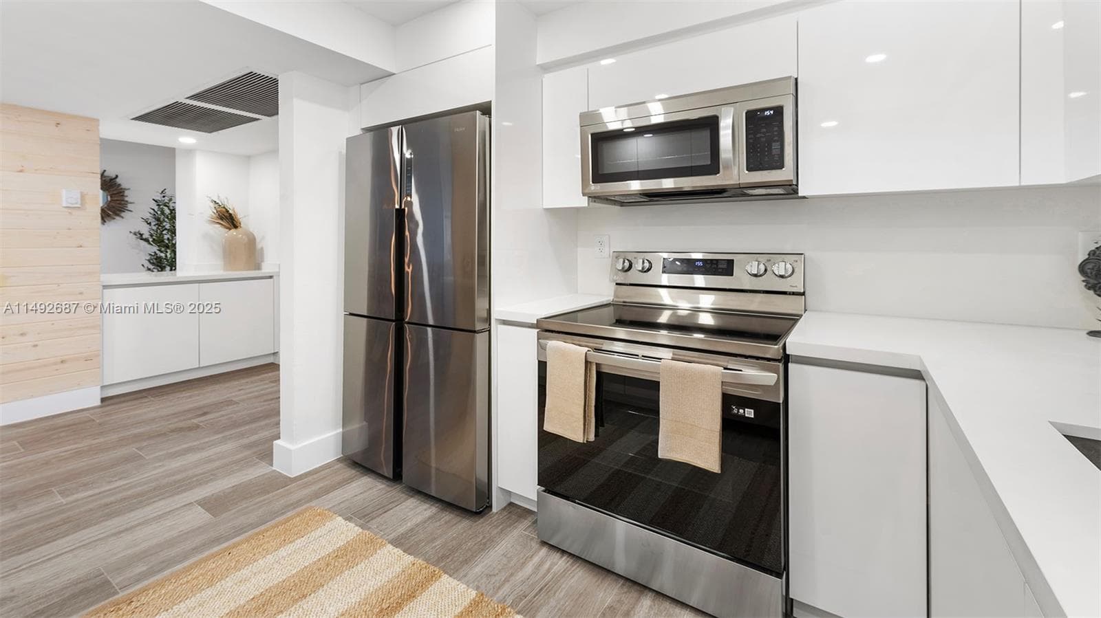 Roney Palace Condo, Miami Beach, FL — 31