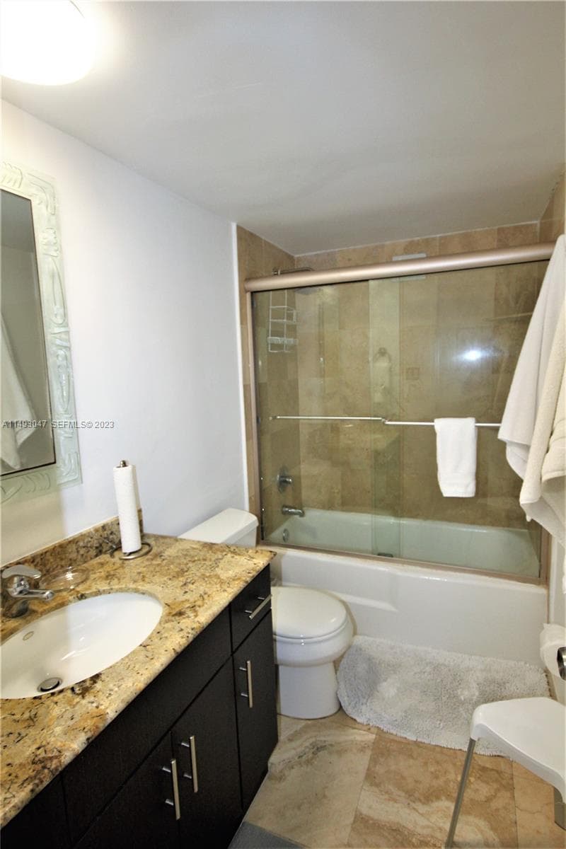 5161 Collins Ave # 1610, Miami Beach FL 33140 — 12
