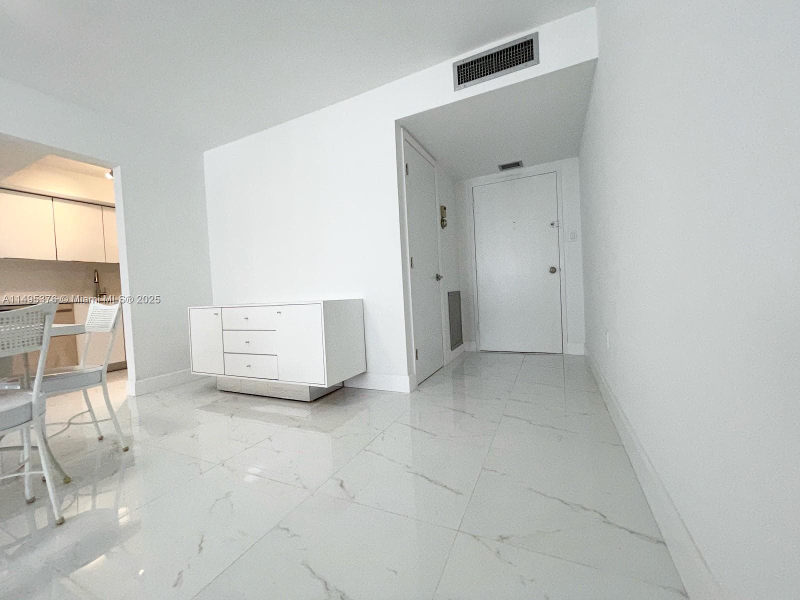 18041 Biscayne Boulv # 502, Aventura FL 33160 — 30