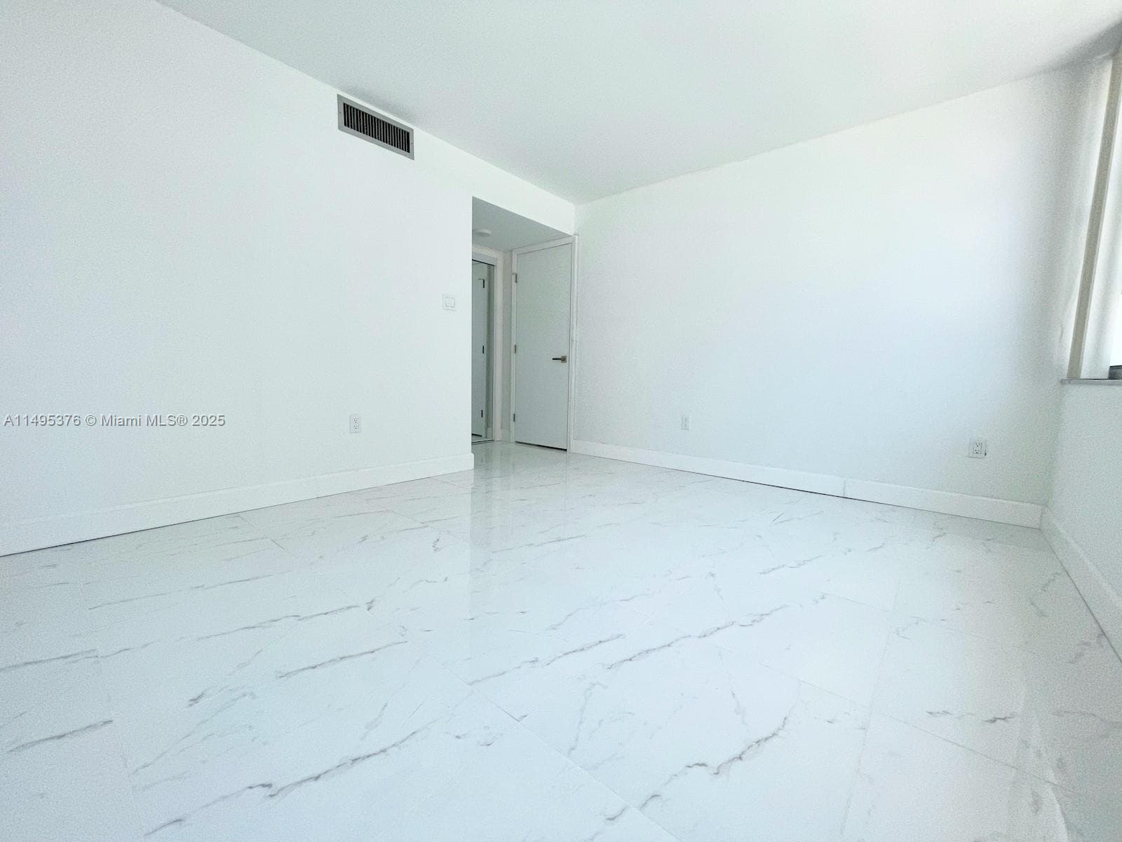 18041 Biscayne Boulv # 502, Aventura FL 33160 — 49