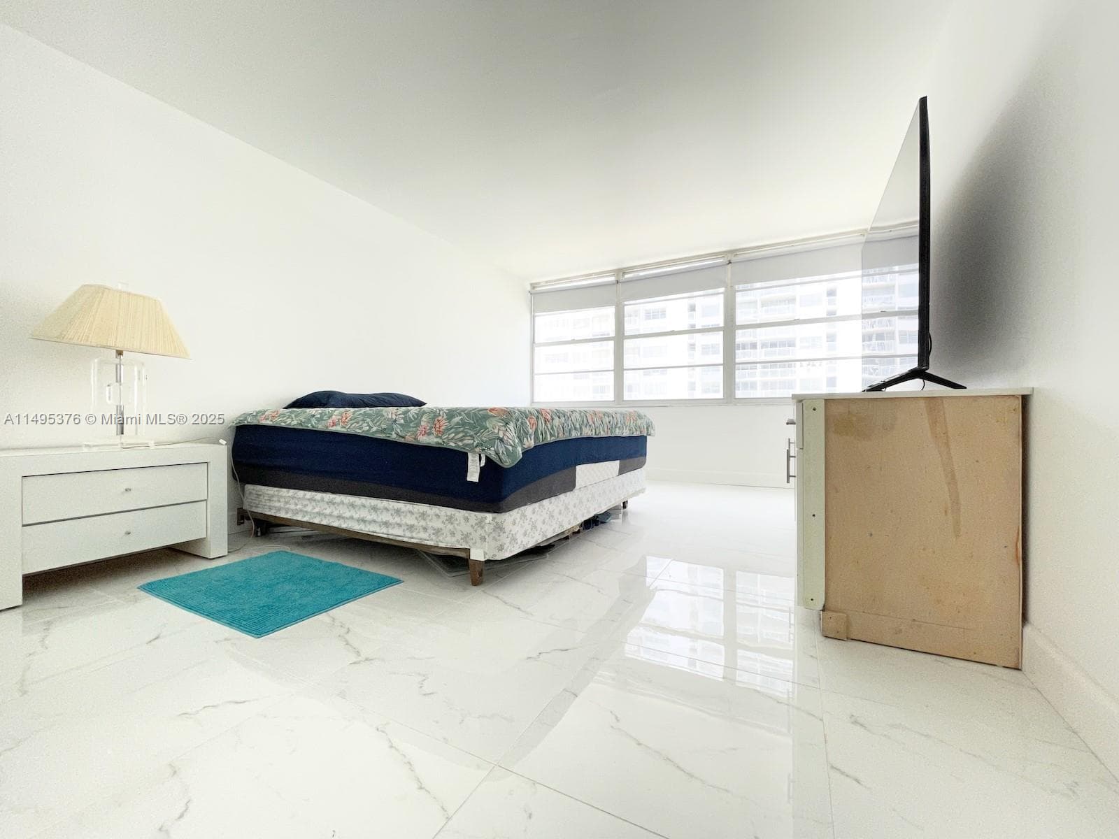 18041 Biscayne Boulv # 502, Aventura FL 33160 — 68