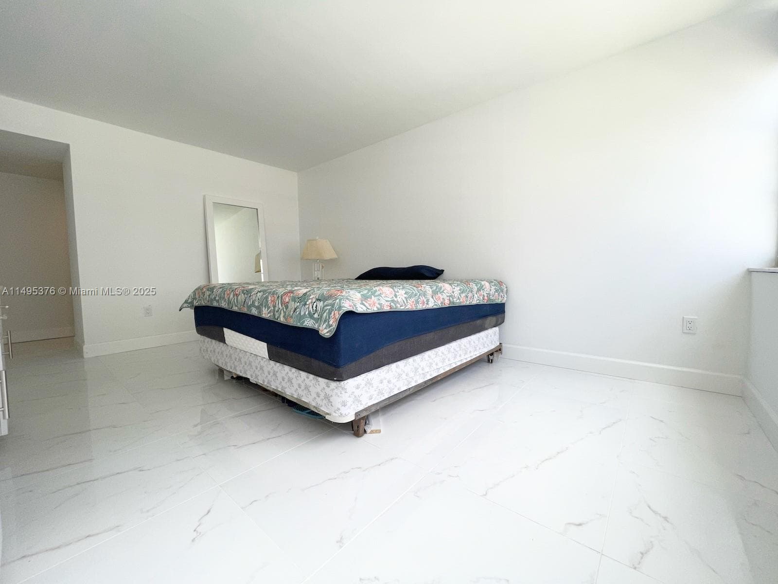 18041 Biscayne Boulv # 502, Aventura FL 33160 — 70