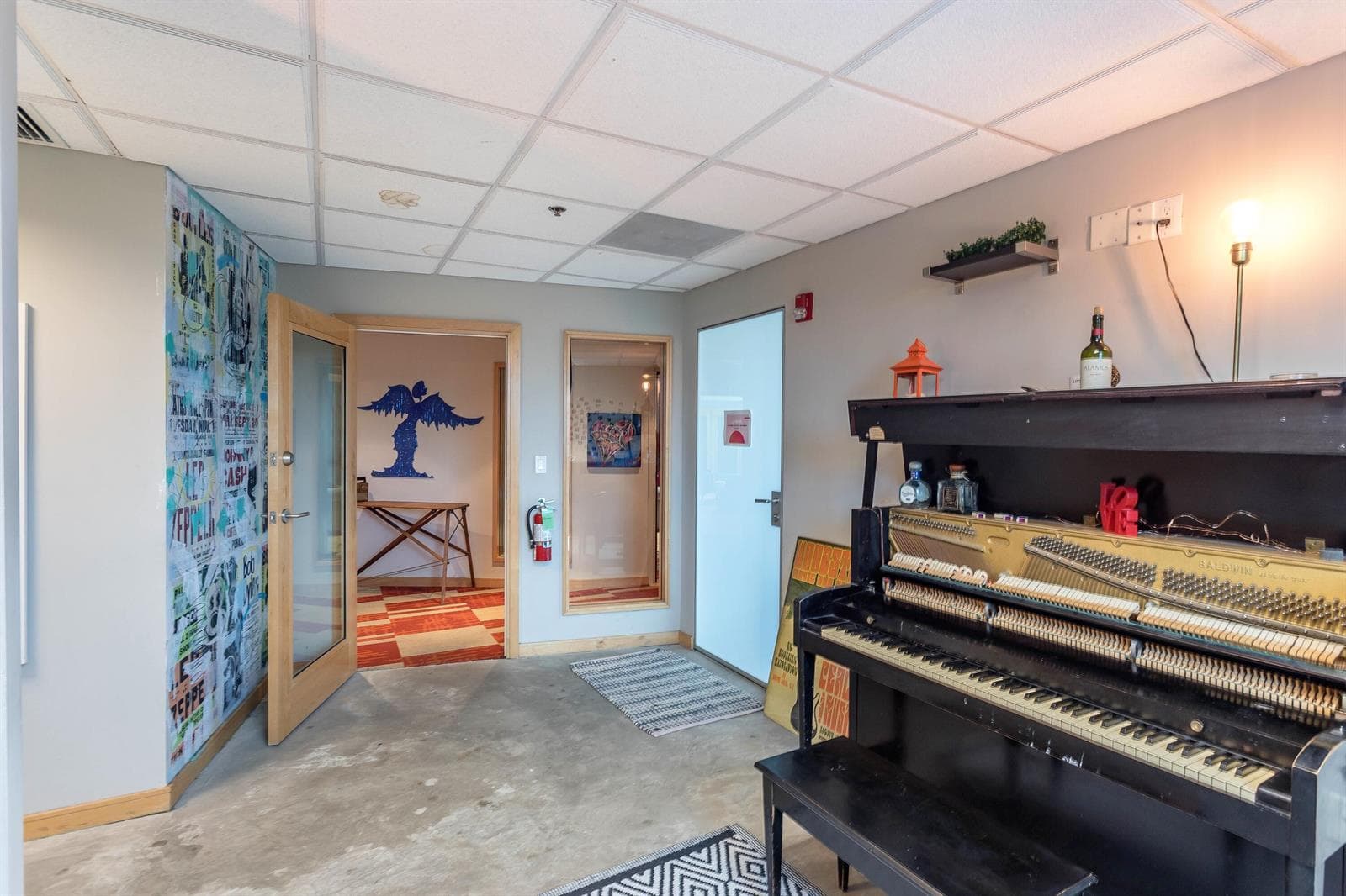 5020 Biscayne Boulevard, Miami FL 33137 — 8