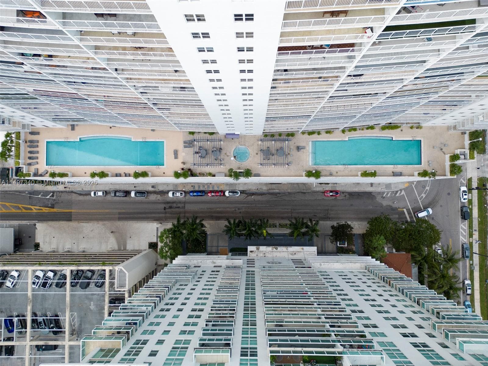 1200 Brickell Bay Dr # 3619, Miami FL 33131 — 31