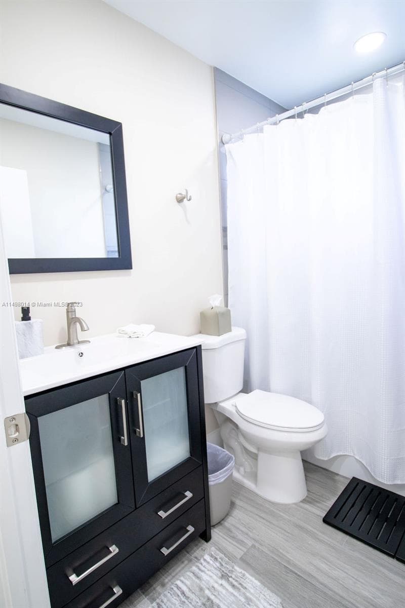 18706 SW 100th Ave # 18706, Cutler Bay FL 33157 — 18