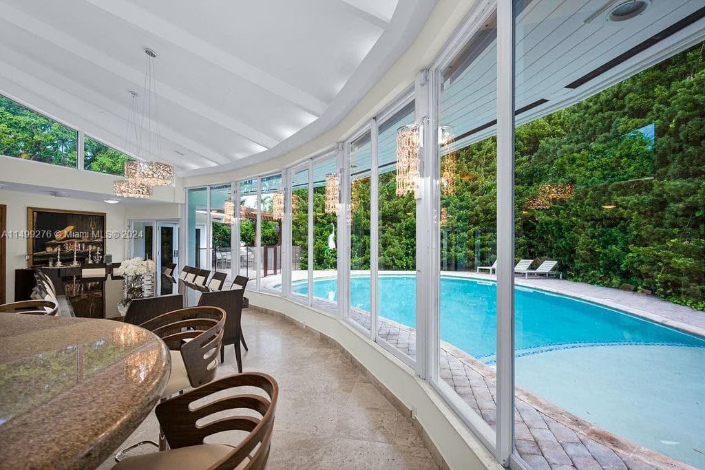 61 Camden Ct, Bal Harbour FL 33154 — 3