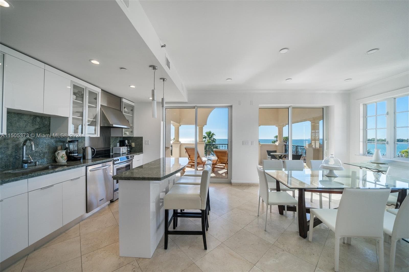 Seaside Condo, Miami Beach, FL — 13