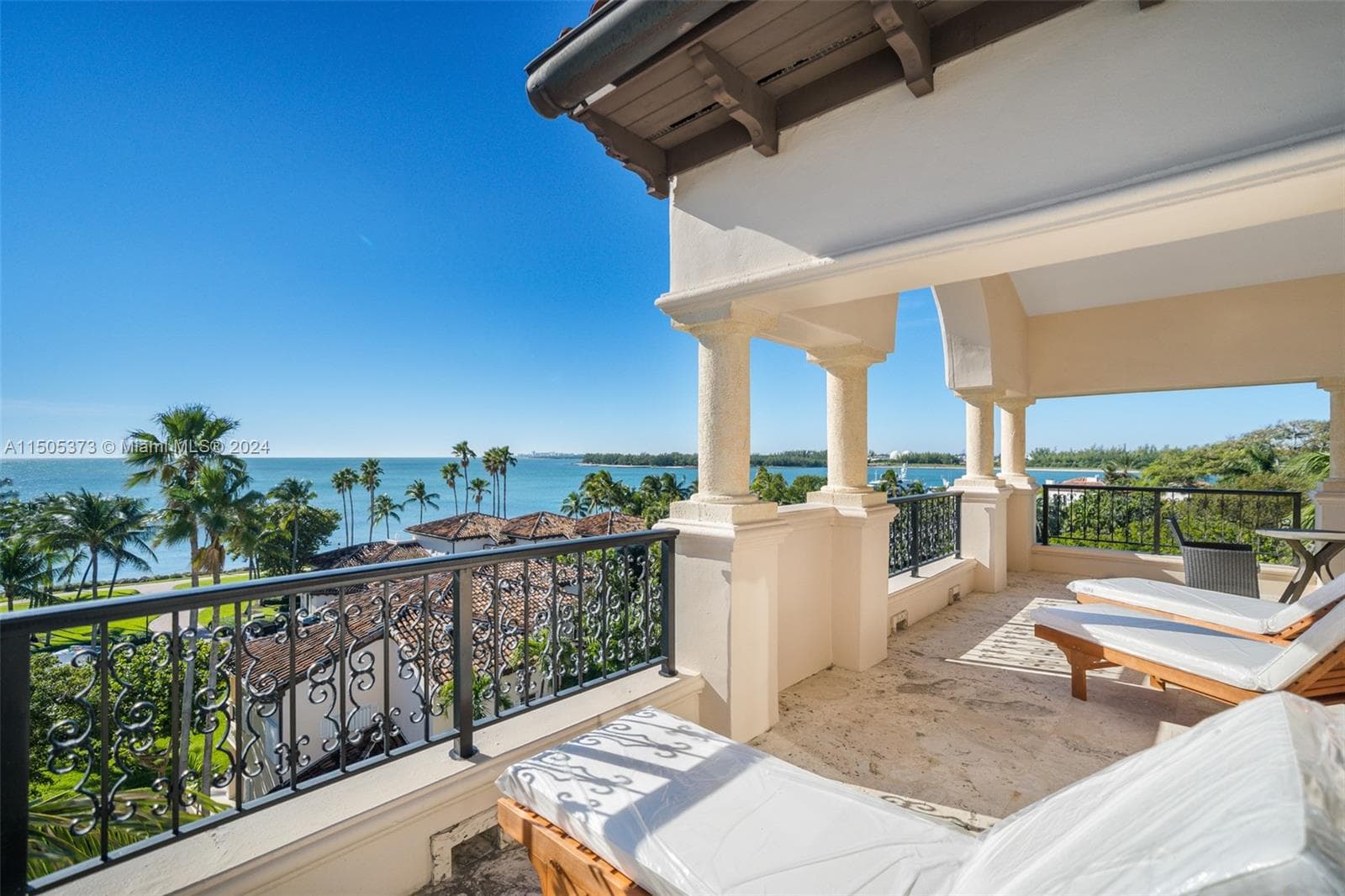 Seaside Condo, Miami Beach, FL — 3