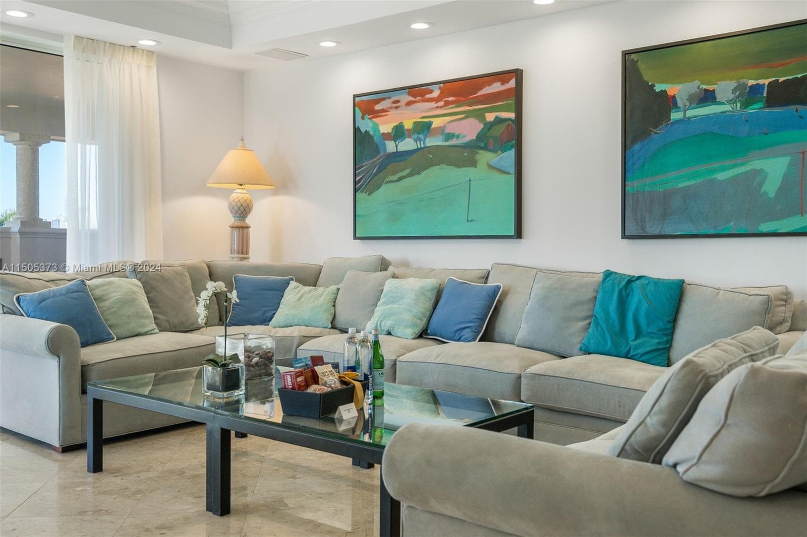 Seaside Condo, Miami Beach, FL — 30