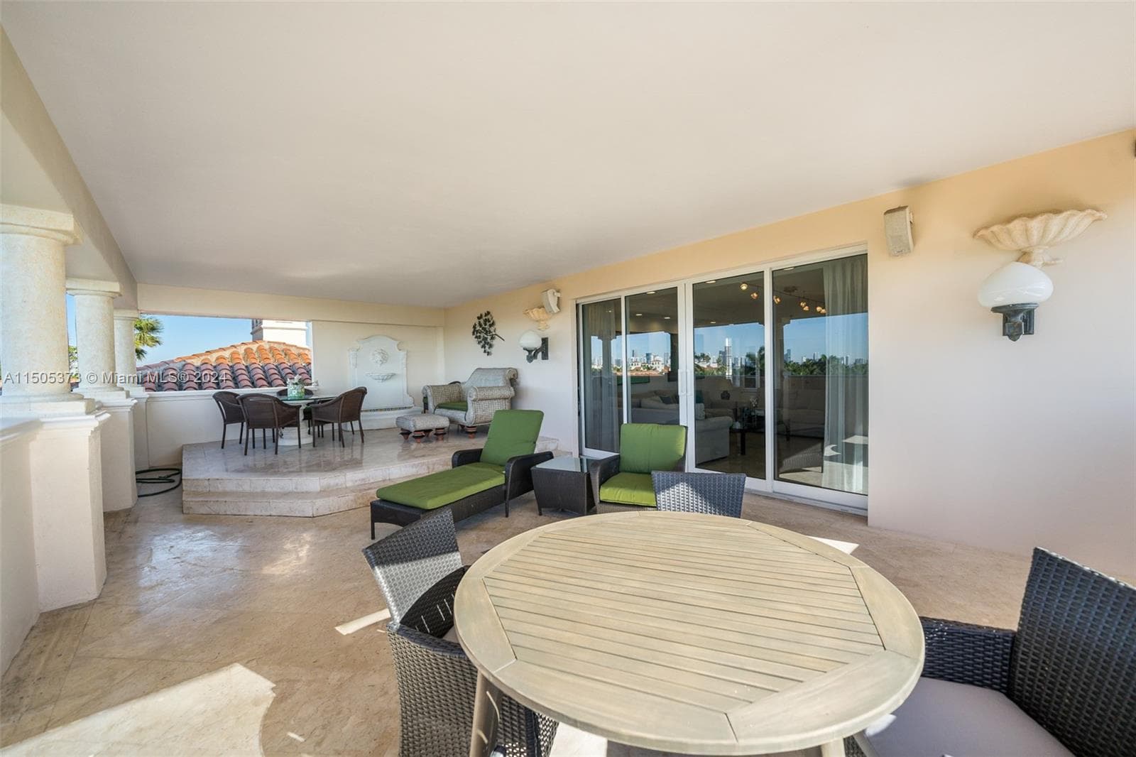 Seaside Condo, Miami Beach, FL — 37