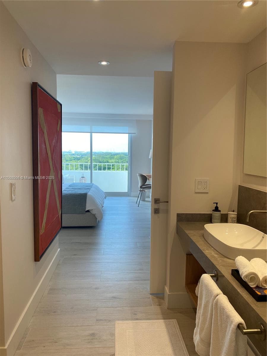 199 Ocean Lane Dr # 1112, Key Biscayne FL 33149 — 23