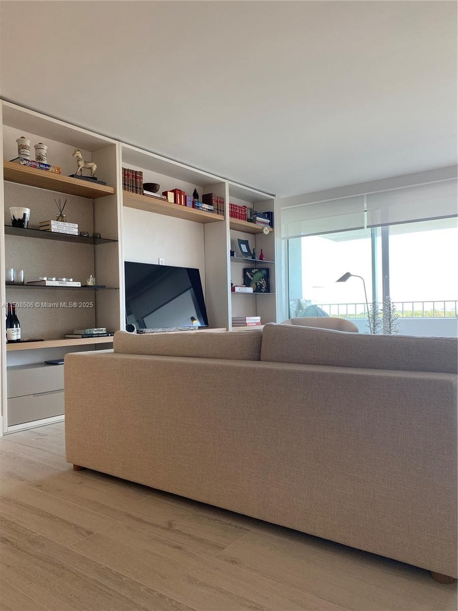 199 Ocean Lane Dr # 1112, Key Biscayne FL 33149 — 19