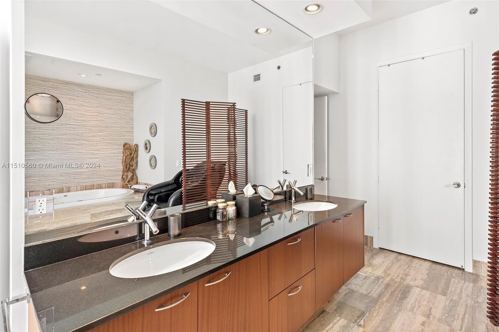 15901 Collins Ave # 2801, Sunny Isles Beach FL 33160 — 54