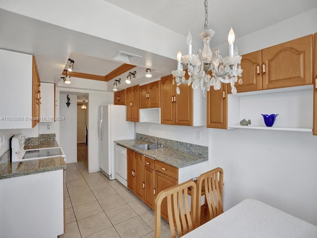 18051 Biscayne Blvd # 304, Aventura FL 33160 — 16