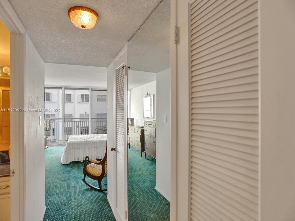 18051 Biscayne Blvd # 304, Aventura FL 33160 — 33