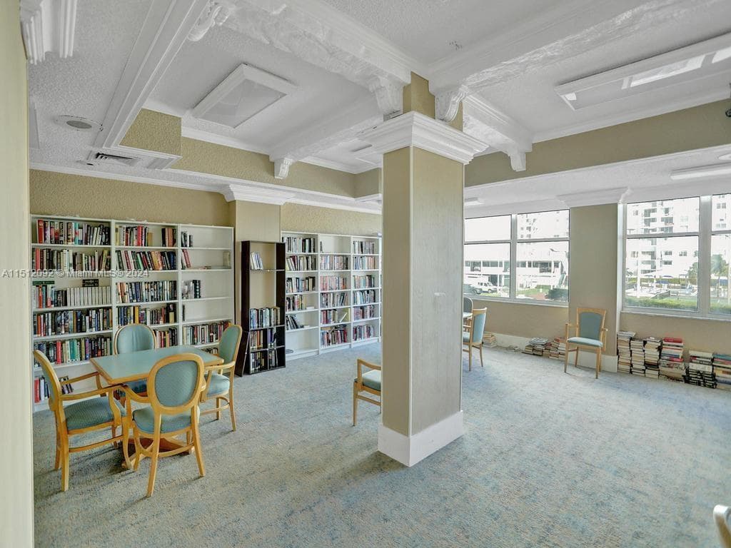 18051 Biscayne Blvd # 304, Aventura FL 33160 — 51