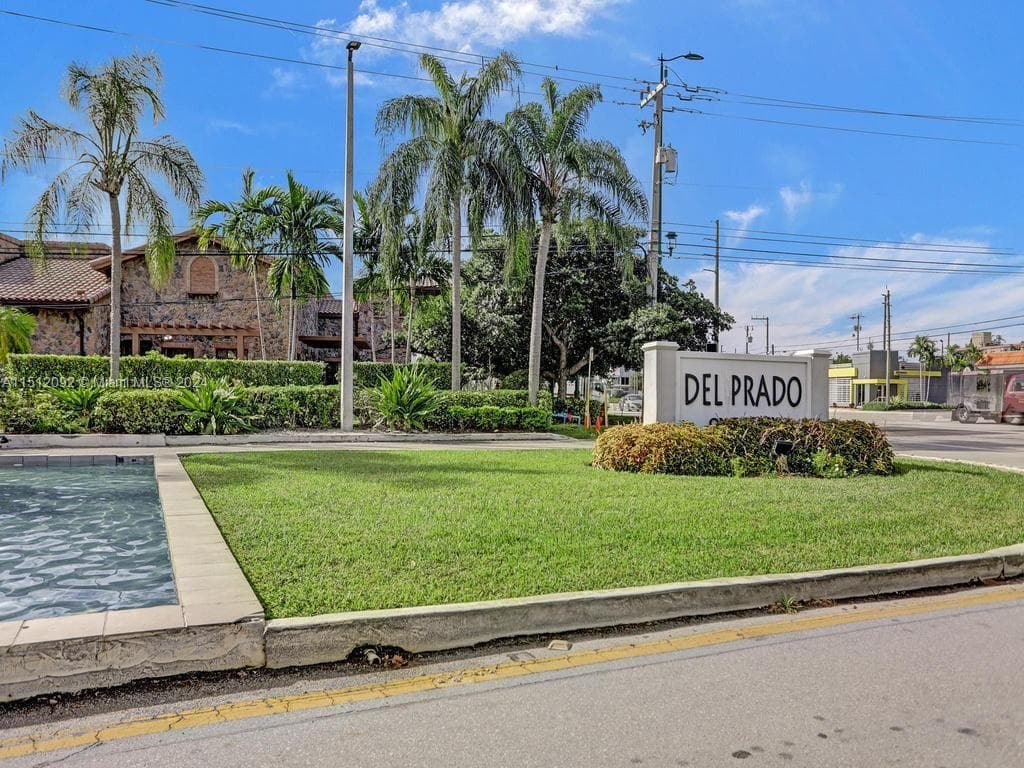 18051 Biscayne Blvd # 304, Aventura FL 33160 — 54