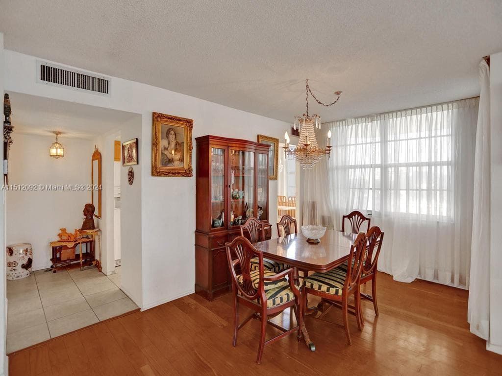 18051 Biscayne Blvd # 304, Aventura FL 33160 — 8