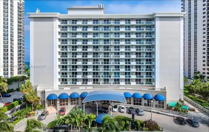19201 Collins Ave, # 1143, Sunny Isles Beach FL 33160 — 6