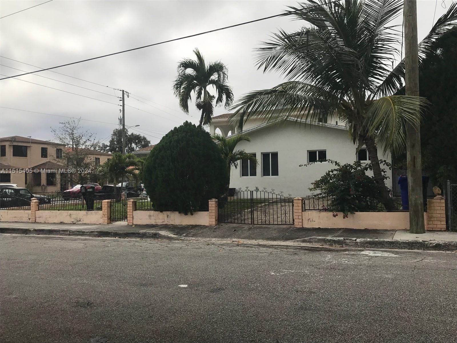 1355 SW 12th St, Miami FL 33135 — 14