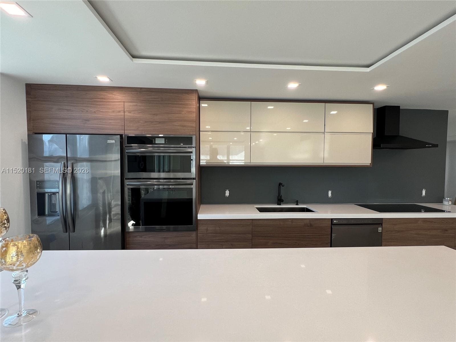 Winston Towers 400 Condo, Sunny Isles Beach, FL — 4