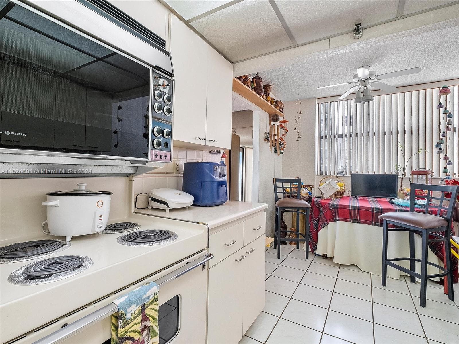 290 174th St # 1809, Sunny Isles Beach FL 33160 — 10