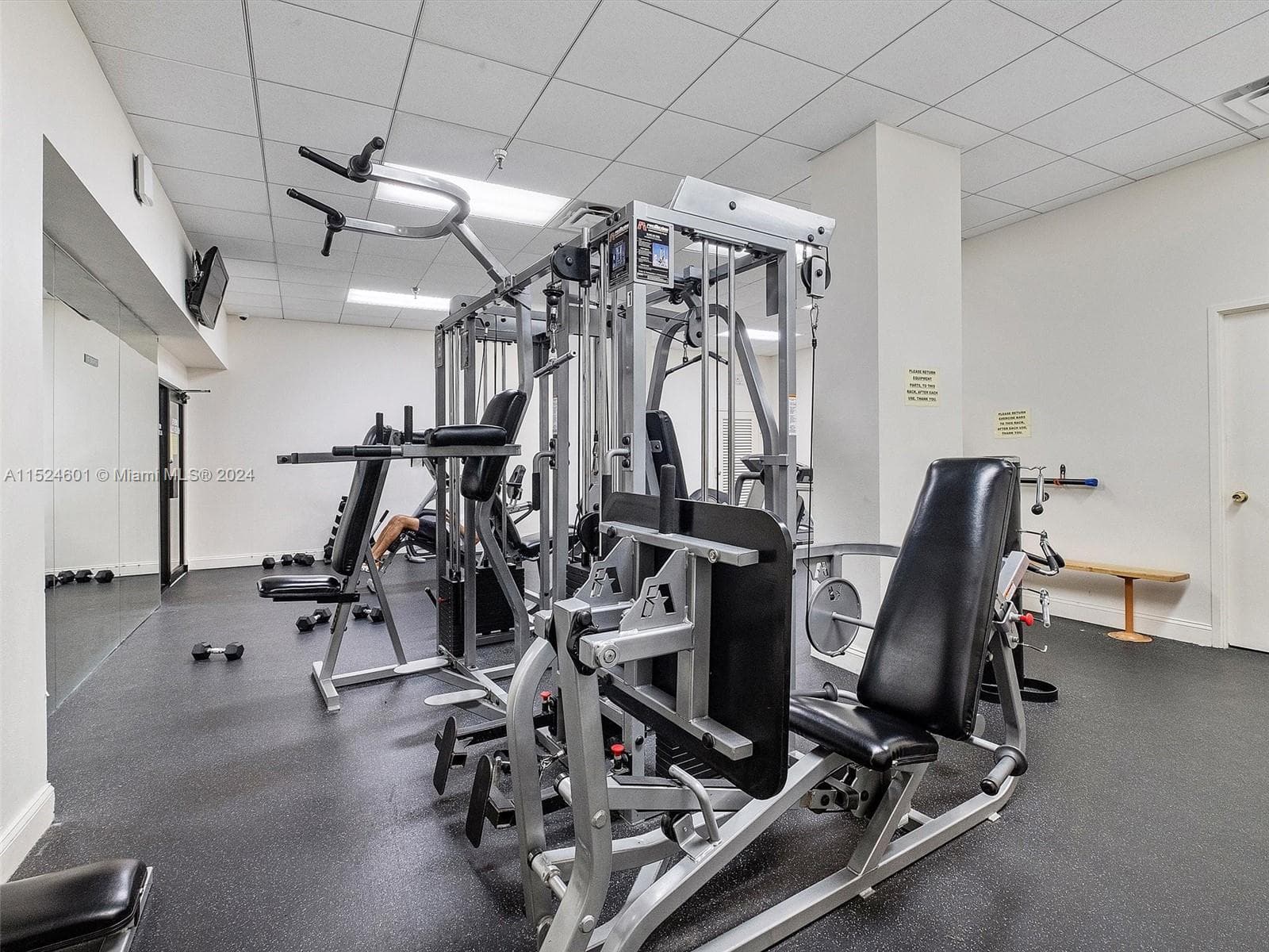 290 174th St # 1809, Sunny Isles Beach FL 33160 — 35