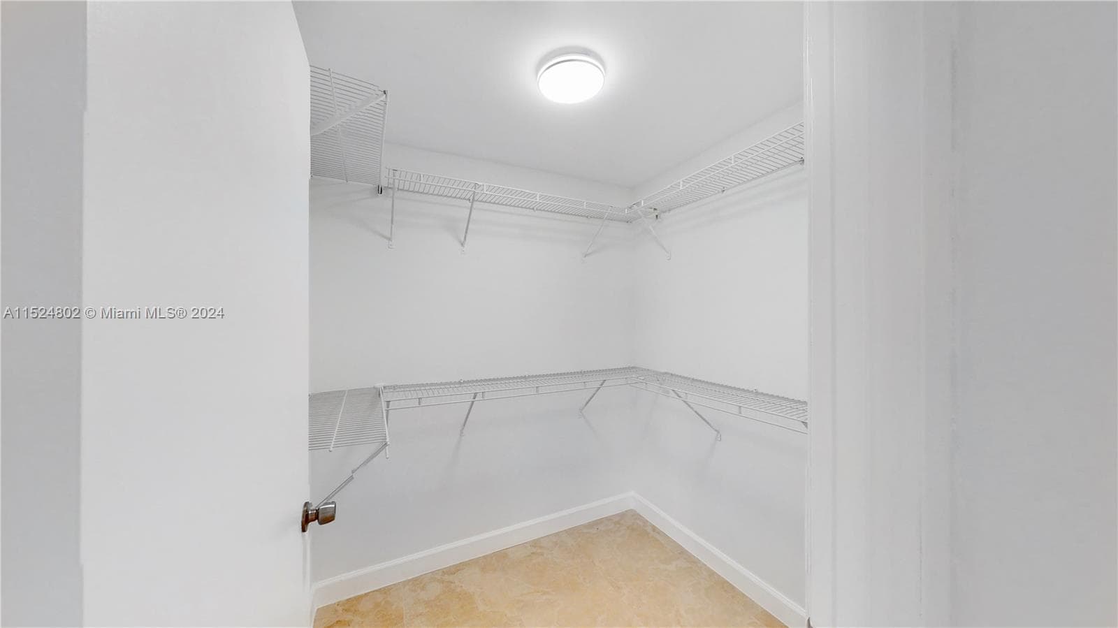 2915 SW 24 TE, Miami FL 33145 — 23