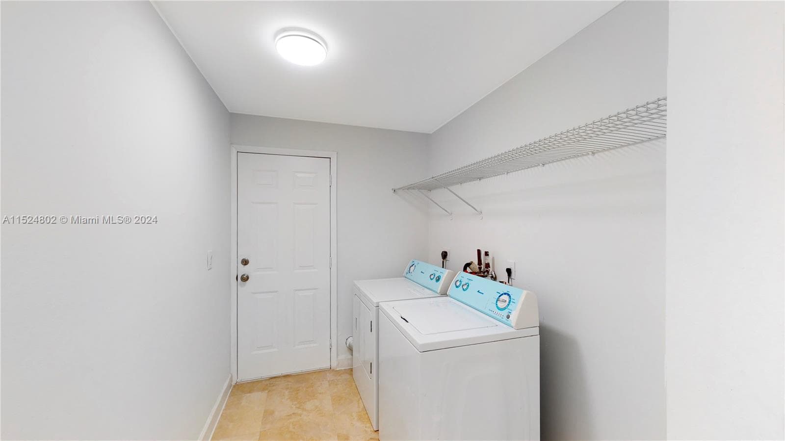 2915 SW 24 TE, Miami FL 33145 — 26