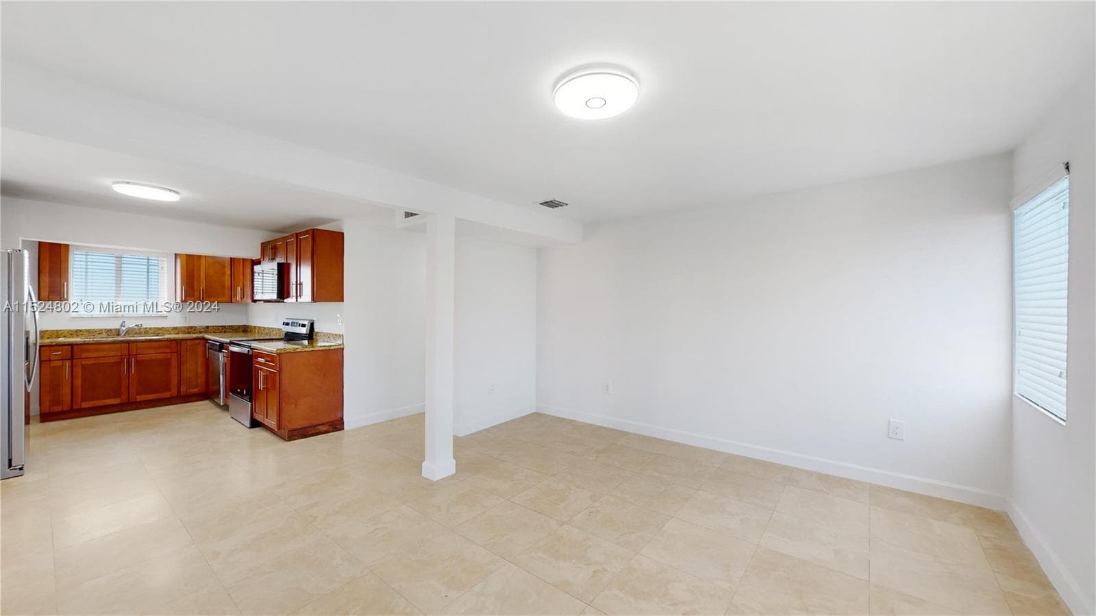2915 SW 24 TE, Miami FL 33145 — 32