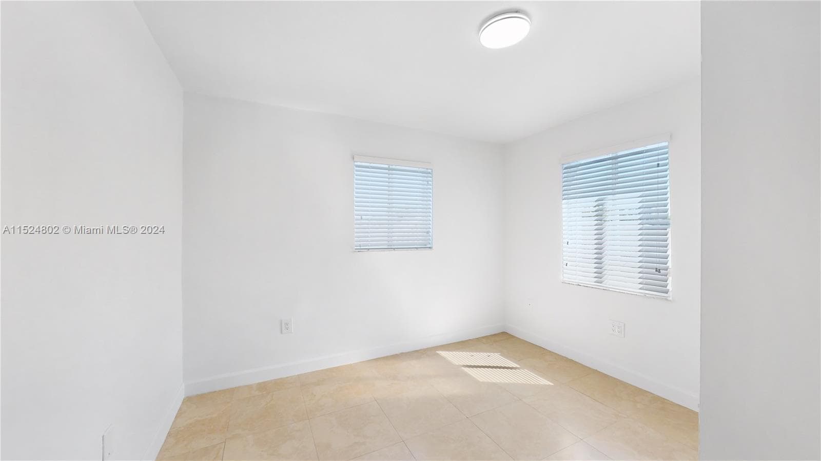 2915 SW 24 TE, Miami FL 33145 — 38