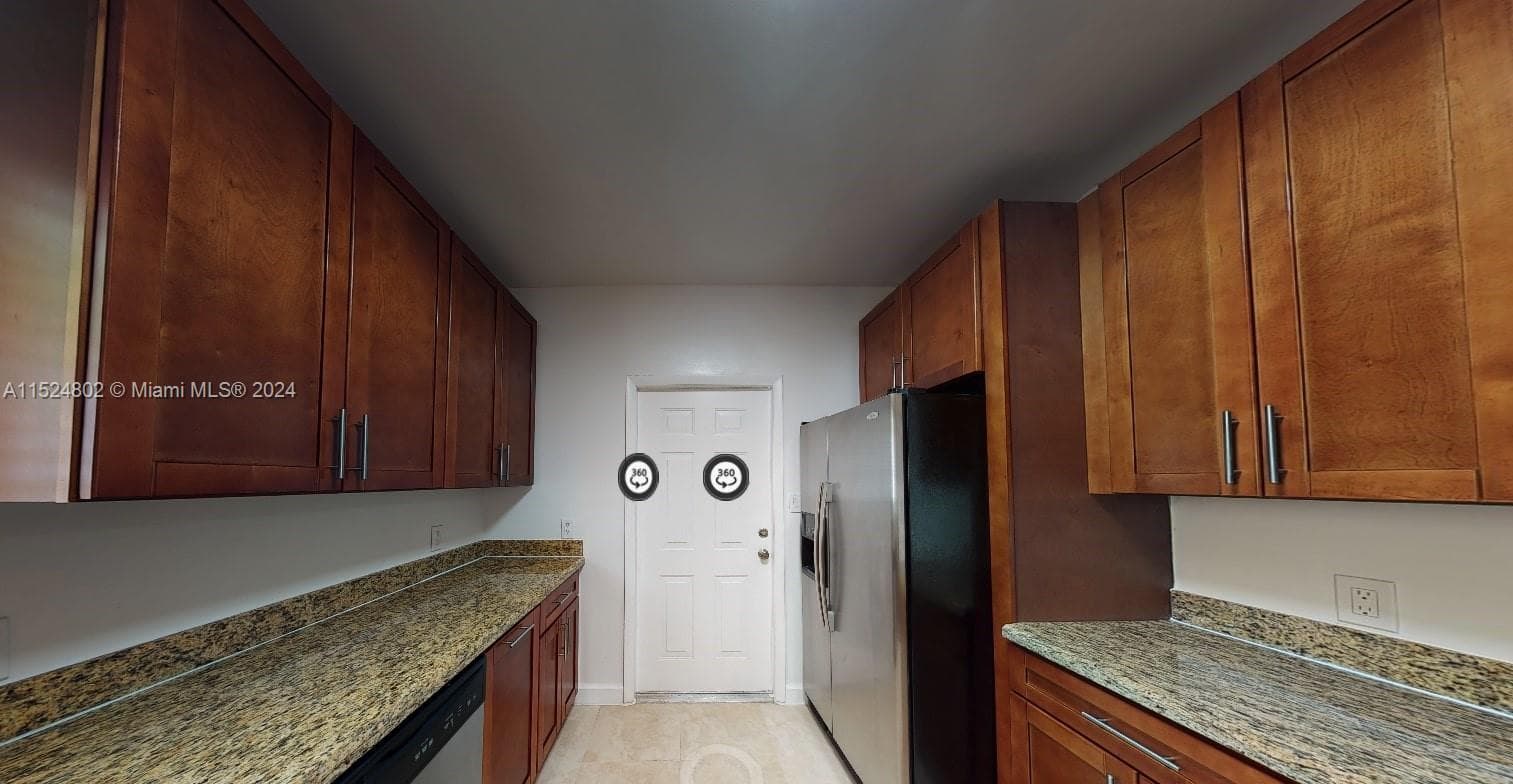 2915 SW 24 TE, Miami FL 33145 — 21