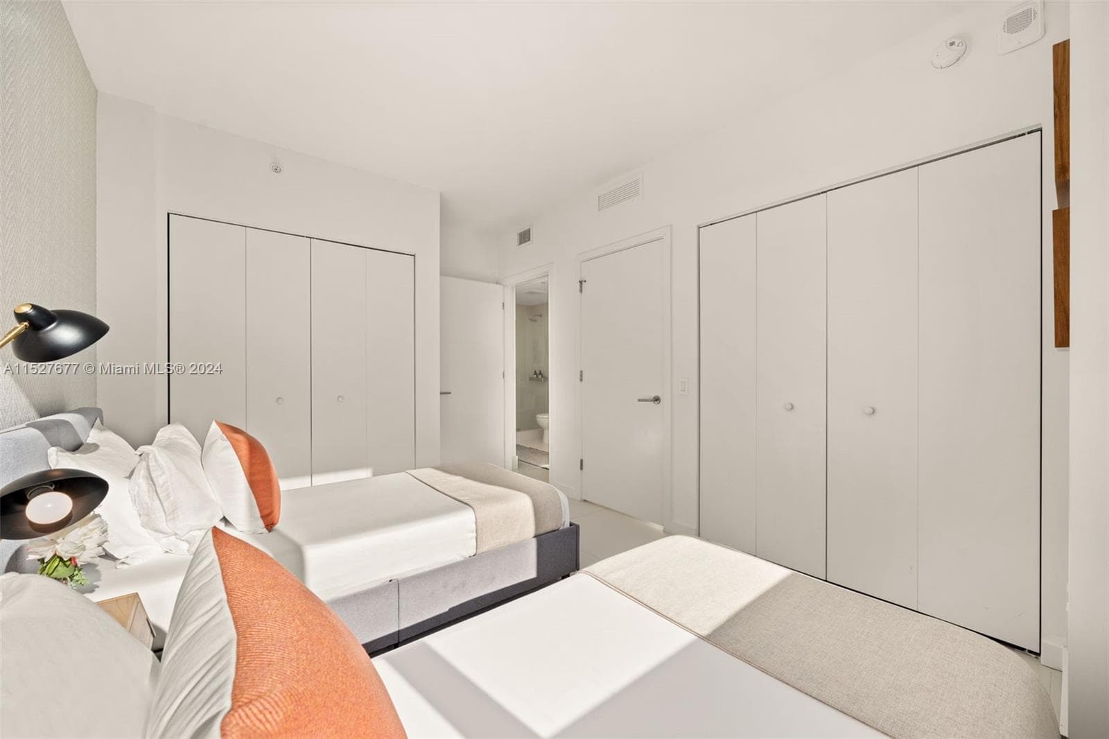 501 NE 31st St # 2209, Miami FL 33137 — 23