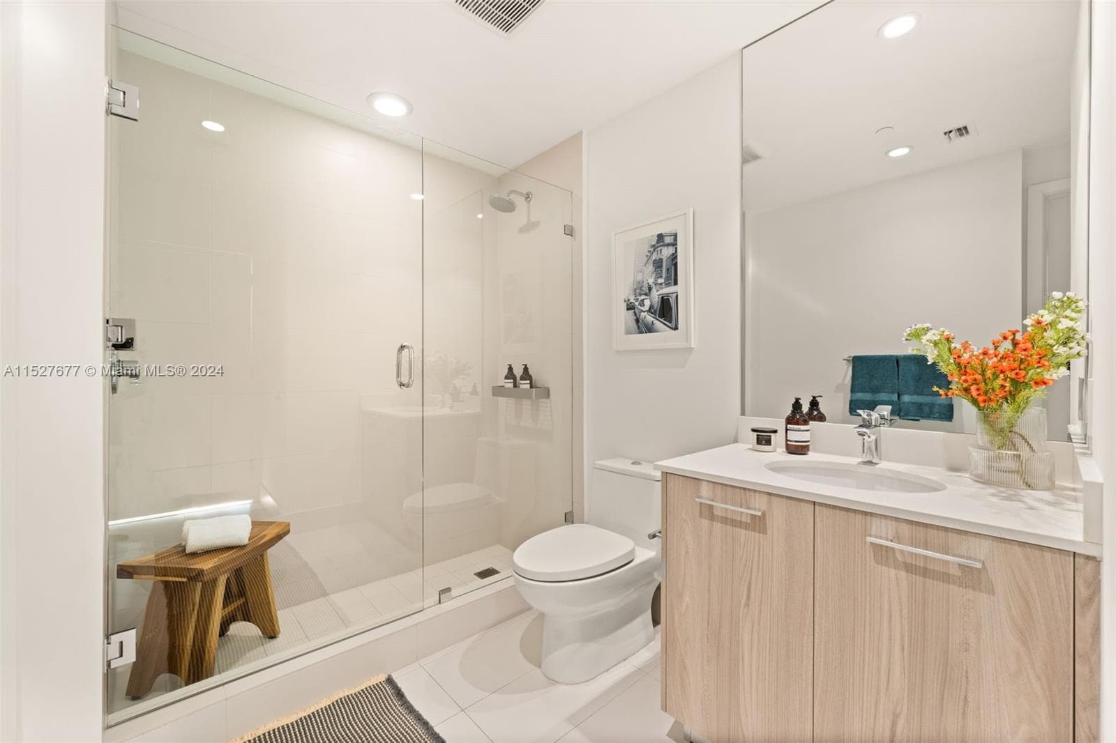 501 NE 31st St # 2209, Miami FL 33137 — 22