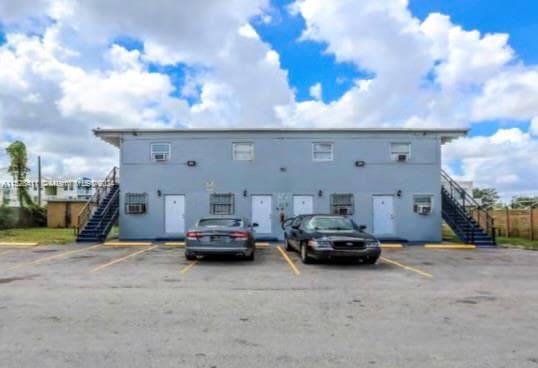 421 NW 12th St, Florida City FL 33034 — 2