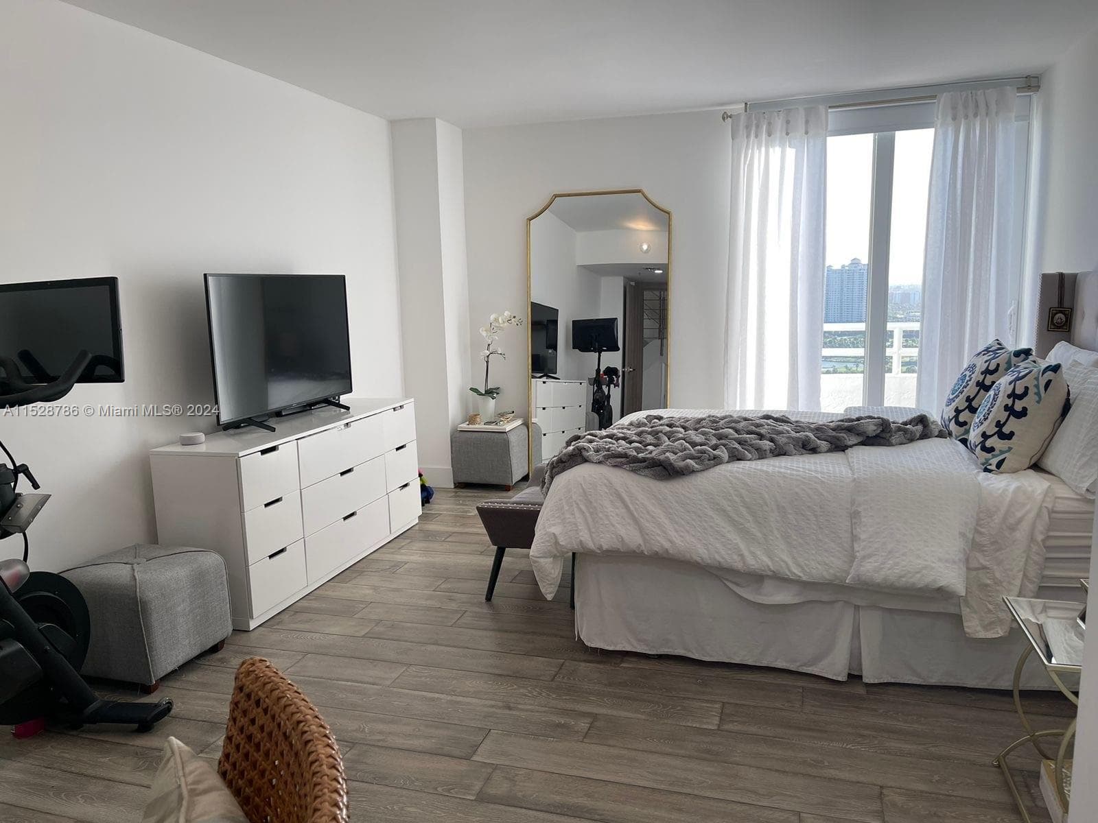 20225 NE 34th Ct # 2716, Aventura FL 33180 — 22