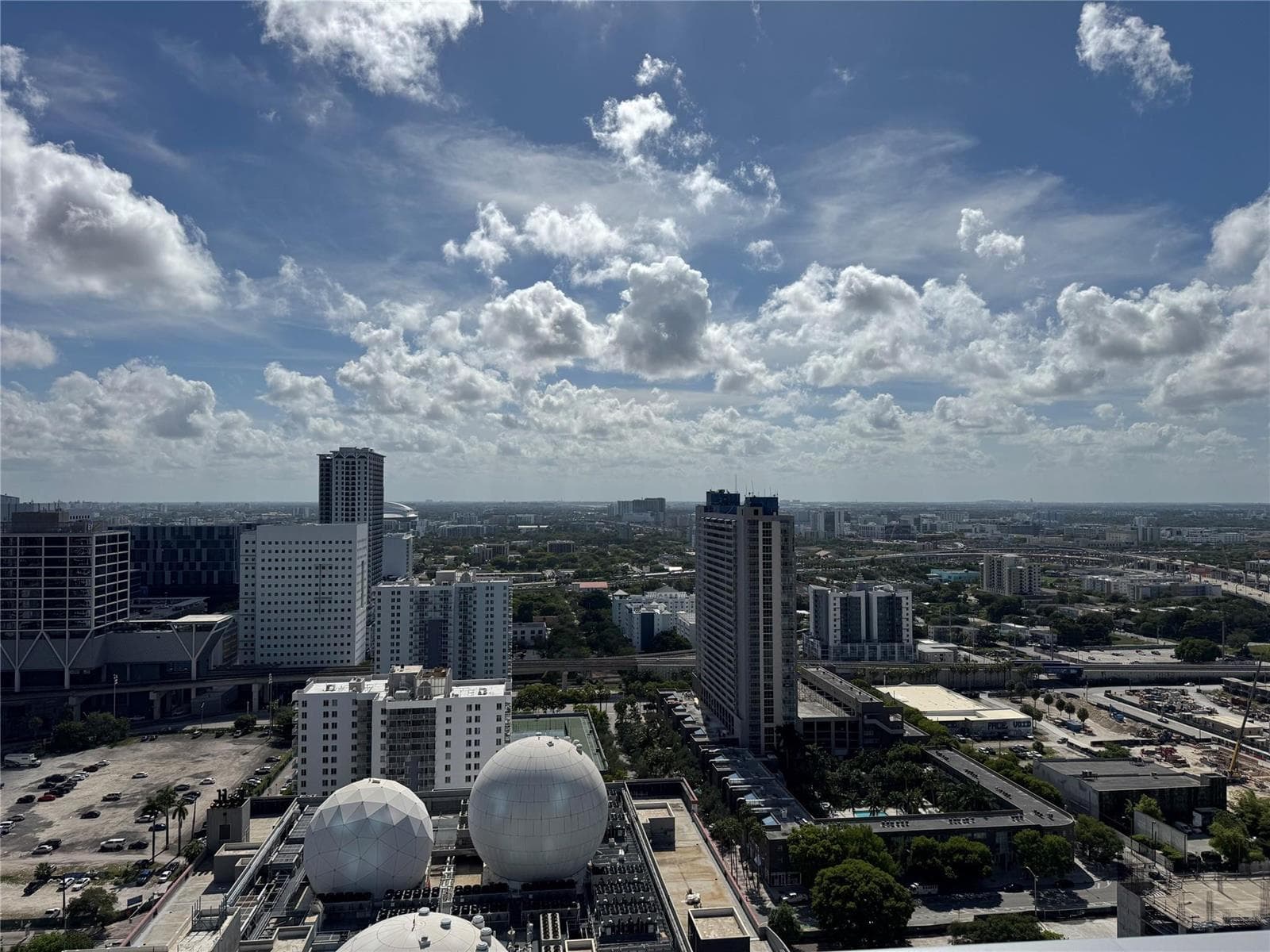 851 NE 1st Avenue # 2606, Miami FL 33132 — 12