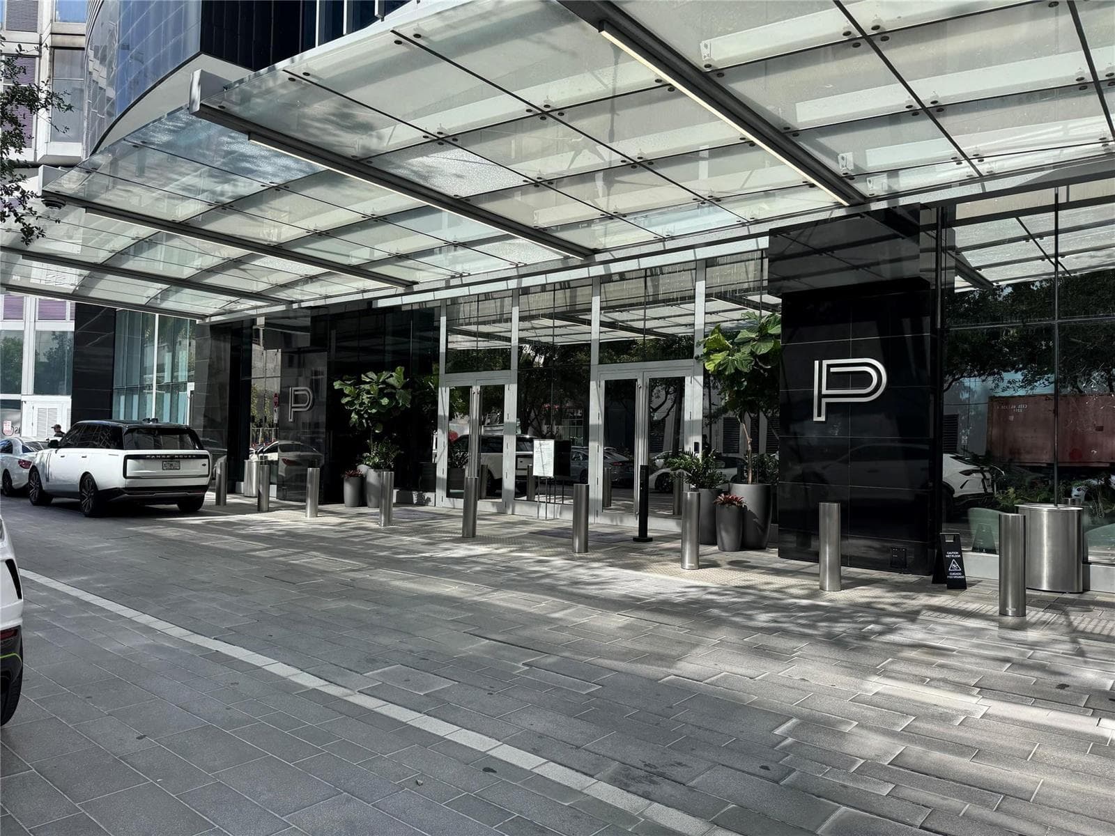 851 NE 1st Avenue # 2606, Miami FL 33132 — 28