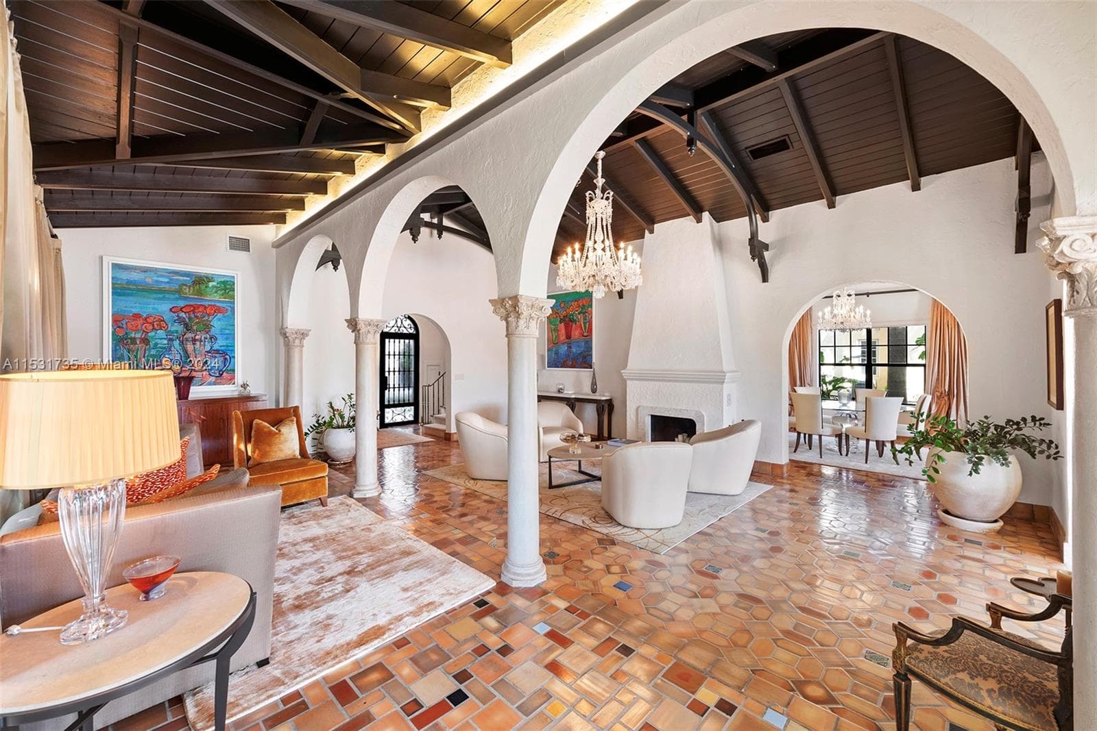527 E Dilido Dr, Miami Beach FL 33139 — 20