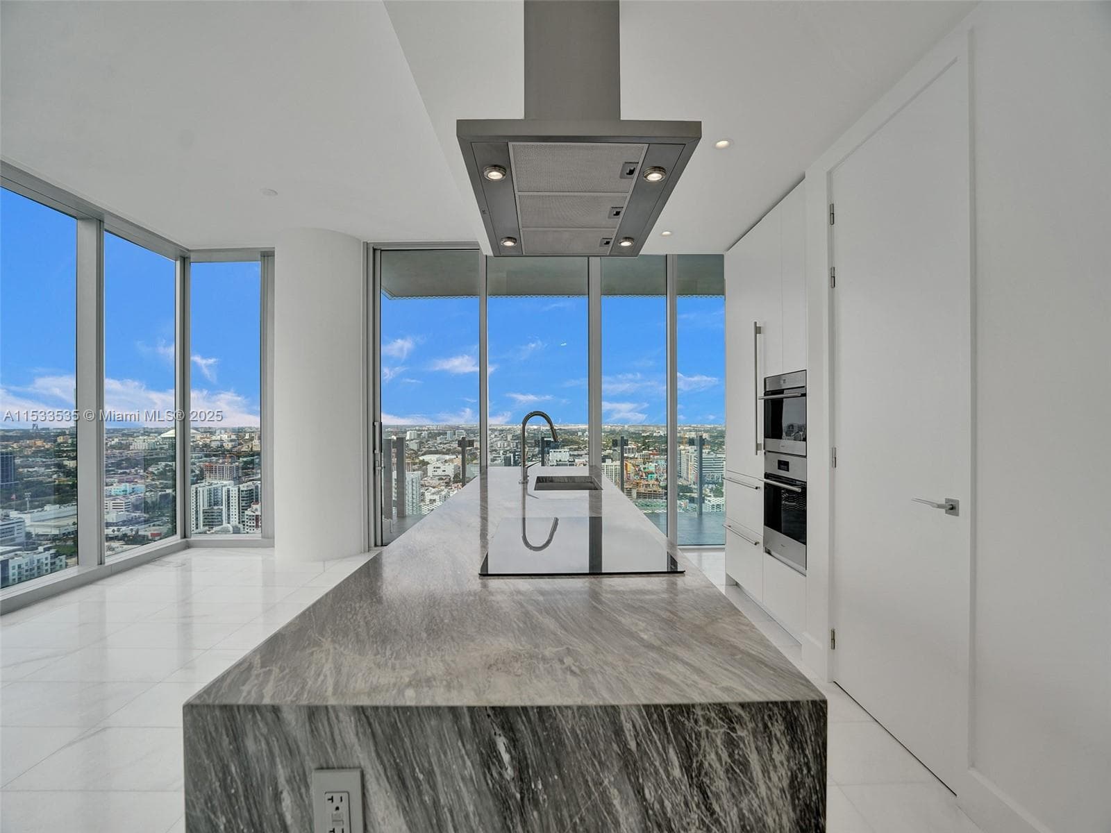 700 NE 26th Ter # 3505, Miami FL 33137 — 3